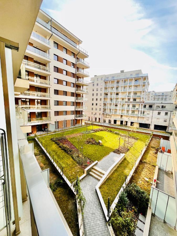 Marina Garden Apartment